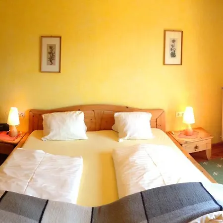 Haus Claudia Guest house Drobollach am Faakersee
