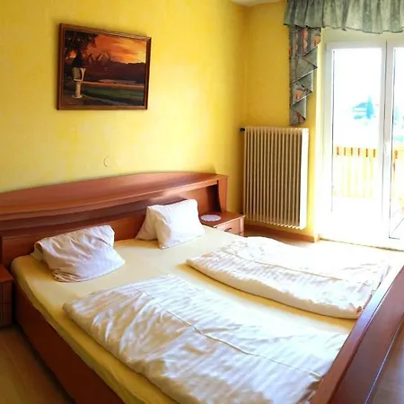 Haus Claudia Gasthof 3*