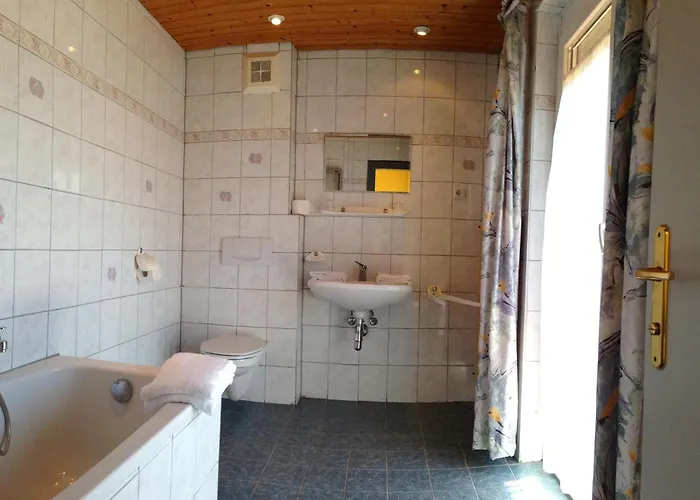 Haus Claudia Guest house Drobollach am Faakersee