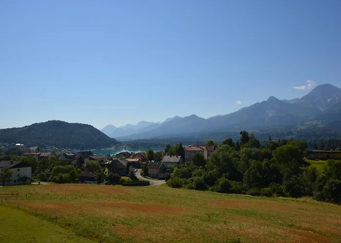 Guest house Haus Claudia 3*